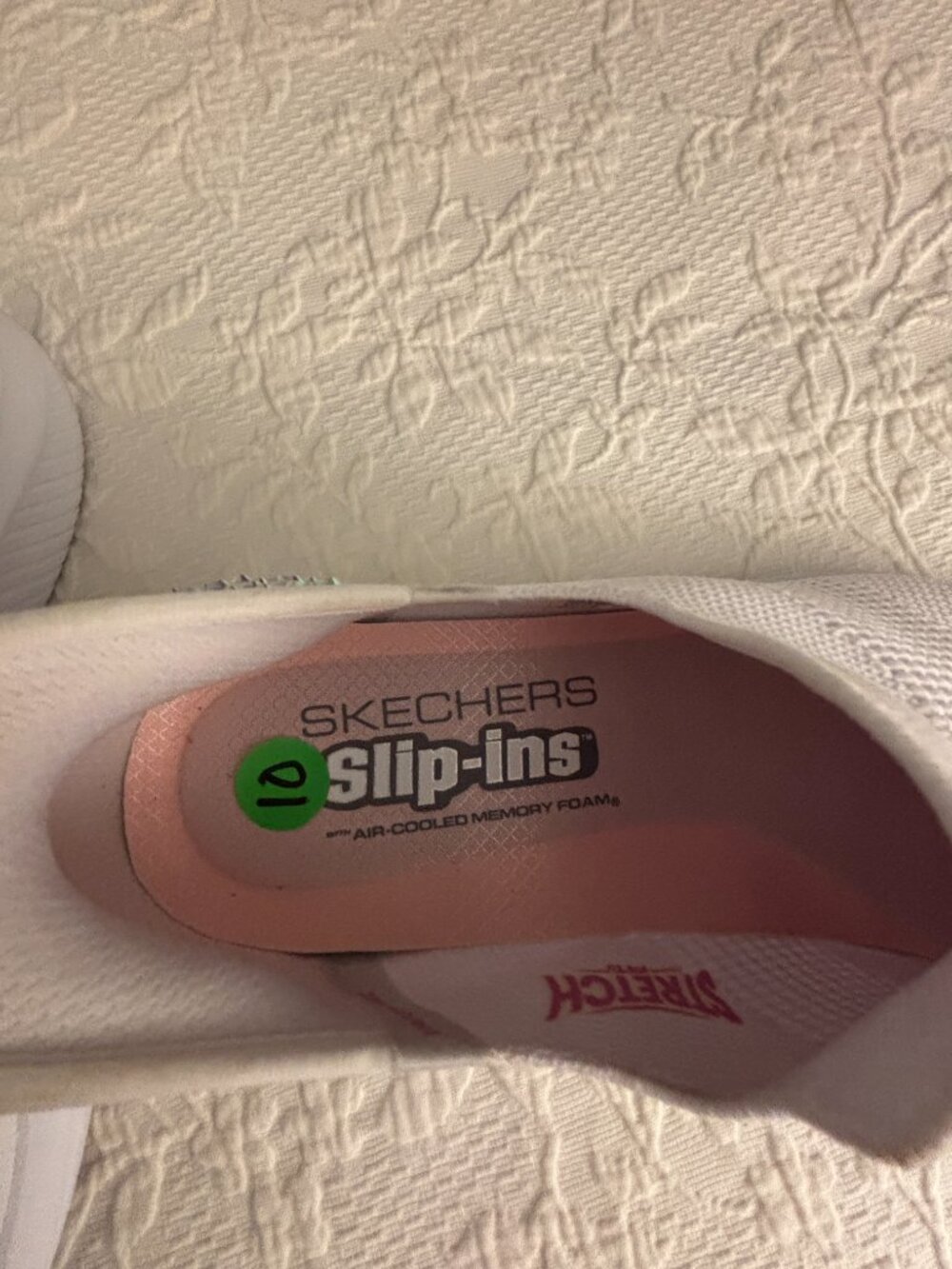 Women's New Skechers Slip-Ins Sneakers - Picture 4 of 6